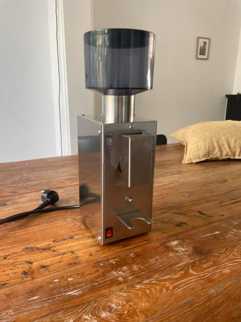 Bezzera bonenmaler BB005, Witgoed en Apparatuur, Koffiemachine-accessoires, Zo goed als nieuw, Ophalen
