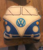 VW Volkswagen T1 Camper Van Vormige Kussen rood of blauw, Huis en Inrichting, Woonaccessoires | Kussens, Nieuw, Ophalen of Verzenden