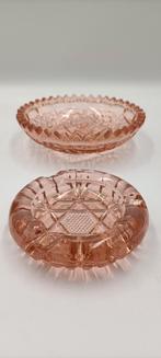Vintage Roze Glazen schaaltje en asbak, persglas, Antiek en Kunst, Antiek | Glas en Kristal, Ophalen of Verzenden