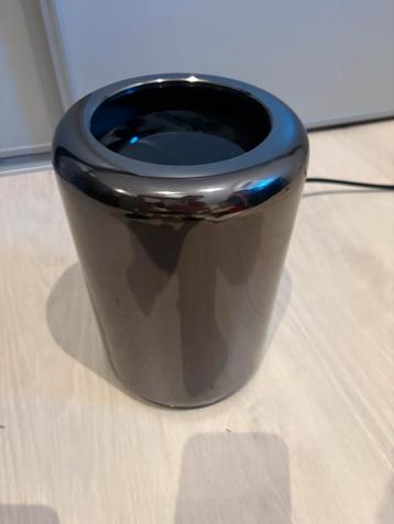 Mac Pro Late 2013 A1481 Intel Xeon E5 64 Gb beschikbaar voor biedingen