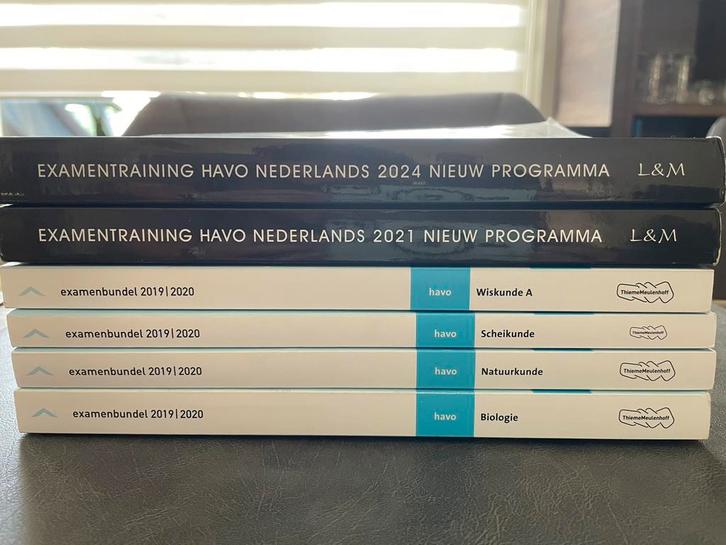 Diverse examenbundels HAVO profiel NG, Boeken, Schoolboeken, Zo goed als nieuw, HAVO, Ophalen of Verzenden