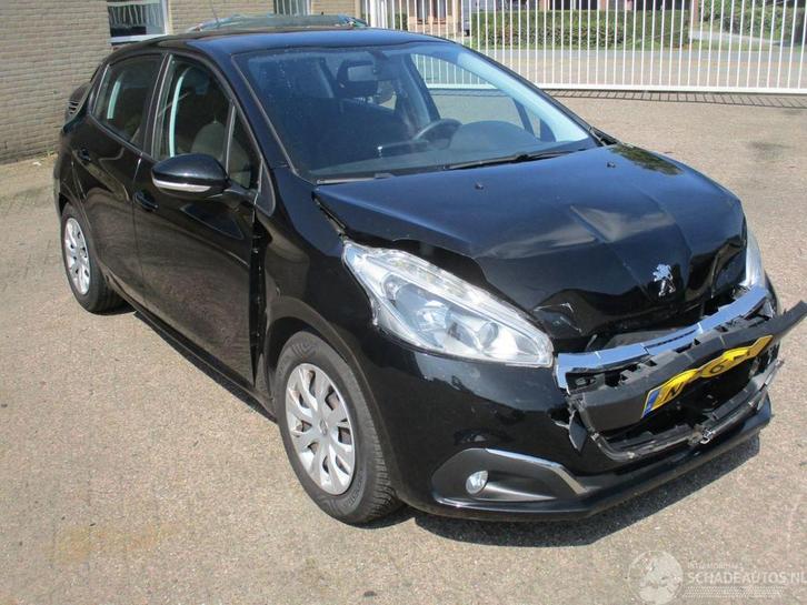Peugeot 208 1.2 PureT BlueLion NAP REST BPM 400 EURO !, Auto diversen, Schadeauto's, Peugeot, Handgeschakeld, Benzine, Hatchback