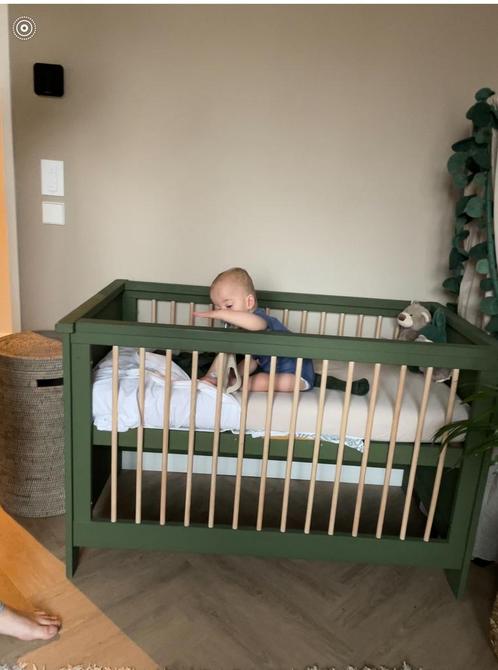 Vandaag gratis afhalen! Houten ledikantje DIY zonder matras!, Kinderen en Baby's, Boxen, Gebruikt, Ophalen