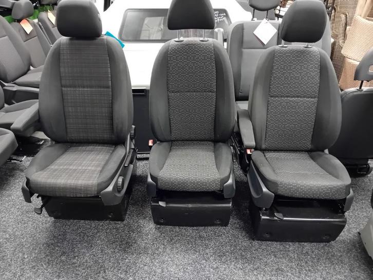 Mercedes vito w447 bestuurderstoelen, Auto-onderdelen, Interieur en Bekleding, Nieuw, Ophalen