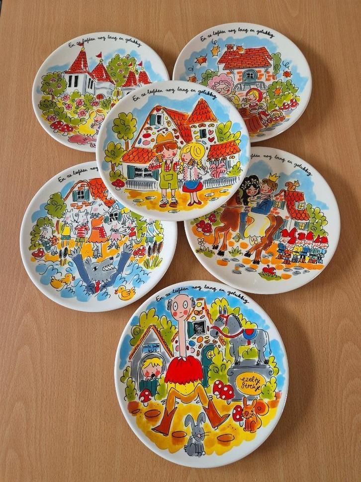 blond amsterdam borden (22 cm), Huis en Inrichting, Keuken | Servies, Zo goed als nieuw, Bord(en), Blond Amsterdam, Aardewerk