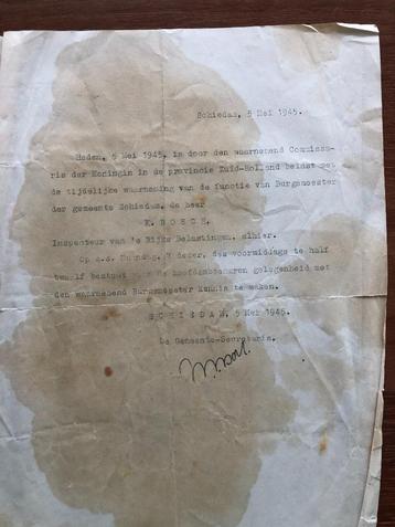 Bevrijding Schiedam. Brief van 5 Mei waarin K. Bosch tot   beschikbaar voor biedingen