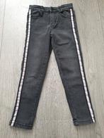 MANGO grijze skinny spijkerbroek met bies maat 116 ~ SJ2112, Kinderen en Baby's, Kinderkleding | Maat 116, Broek, Meisje, Mango