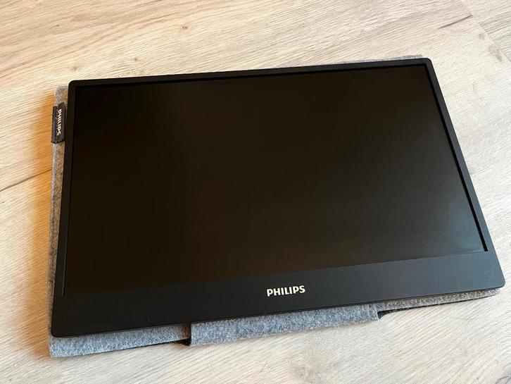 15.6" PHILIPS Portable Monitor met USB Type-C Ultra Slim, Computers en Software, Monitoren, Zo goed als nieuw, 61 t/m 100 Hz, USB-C