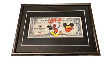 Banksy dollar Disma land Love Wins  beschikbaar voor biedingen