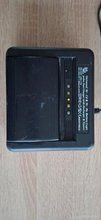 Universele batterij lader voor oplaadbare batterijen, Ophalen of Verzenden, Gebruikt