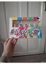 Tie dye set 't shirt verf Nieuw! Kleding verf textiel verf, Hobby en Vrije tijd, Knutselen, Ophalen of Verzenden, Nieuw, Knutselwerk