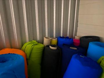 Rollen jersey stof beschikbaar voor biedingen
