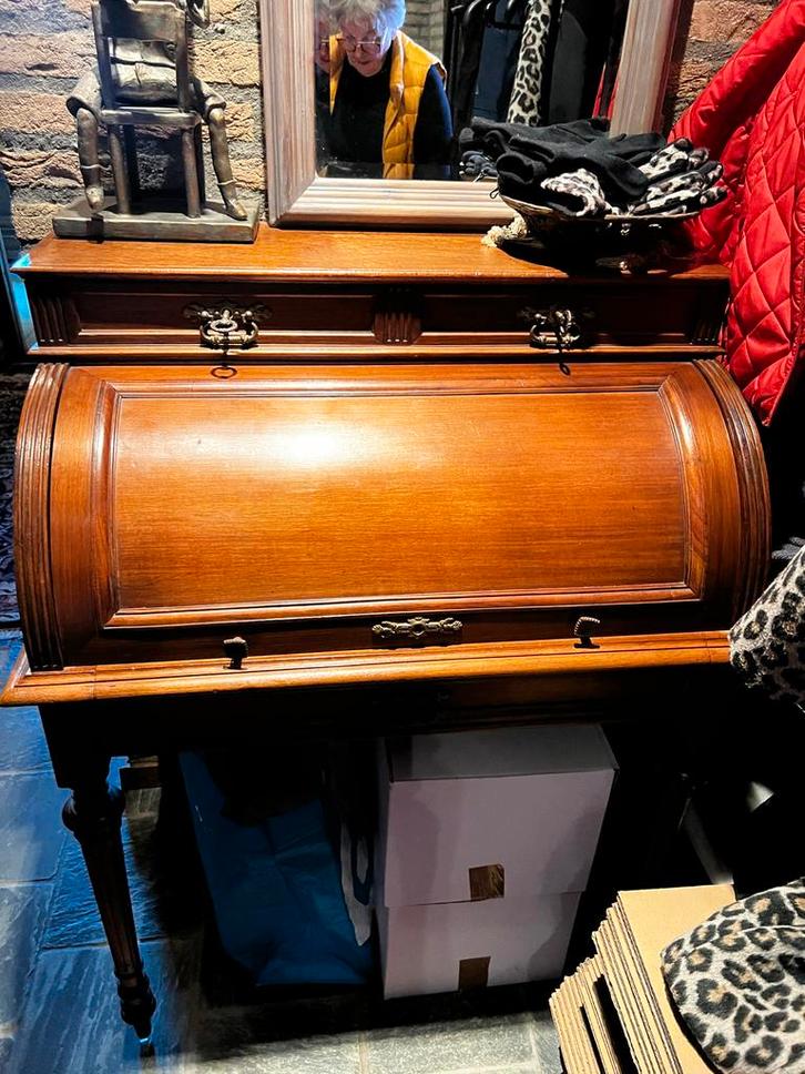Antiek secretaire bureau met rolluik , cilinderbureau, Antiek en Kunst, Antiek | Meubels | Tafels, Ophalen