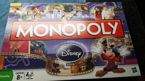 bordspel fraai blauw witte doos Monopoly Disney editie, Hobby en Vrije tijd, Gezelschapsspellen | Bordspellen, Nieuw, Een of twee spelers