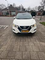 Nissan Qashqai 1.2 Dig-t 85KW 2WD 2018 Wit Camera / pano, Auto's, Voorwielaandrijving, Stof, Zwart, 4 cilinders