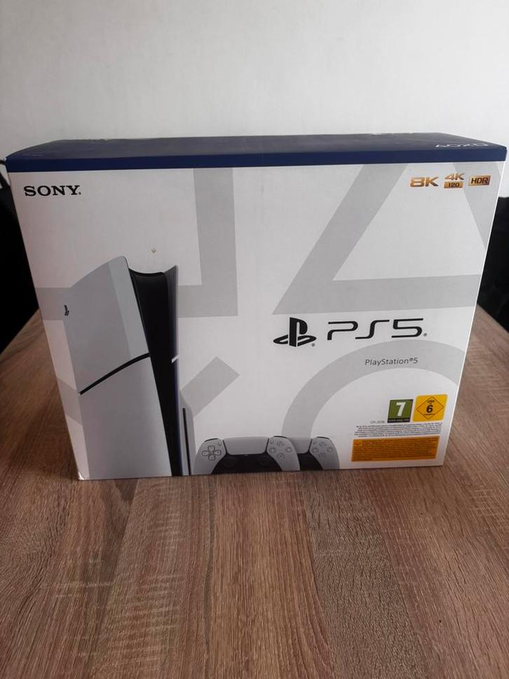 Playstation 5 Disc edition 2 controller NIEUW & ONGEOPEND, Spelcomputers en Games, Games | Sony PlayStation 5, Nieuw, Ophalen