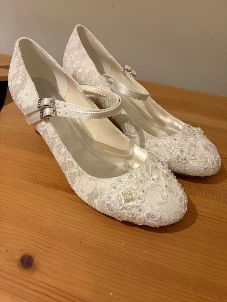 Nieuwe bruidsschoenen maat 41, Ophalen of Verzenden, Nieuw, Wit, Schoenen