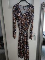 BPC Bonprix dames jurk met bloemen motief en ceintuur, Kleding | Dames, Bonprix, Overige kleuren, Ophalen of Verzenden, Knielengte