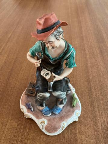 Capodimonte beeld beschikbaar voor biedingen