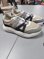 Sneakers est.1909 maat 37, Est, Ophalen of Verzenden, Sneakers of Gympen, Zo goed als nieuw