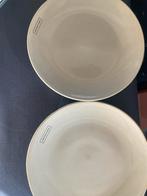 2 BLOKKER LIMA borden diameter 27.0 / nieuw, Huis en Inrichting, Keuken | Servies, Ophalen of Verzenden