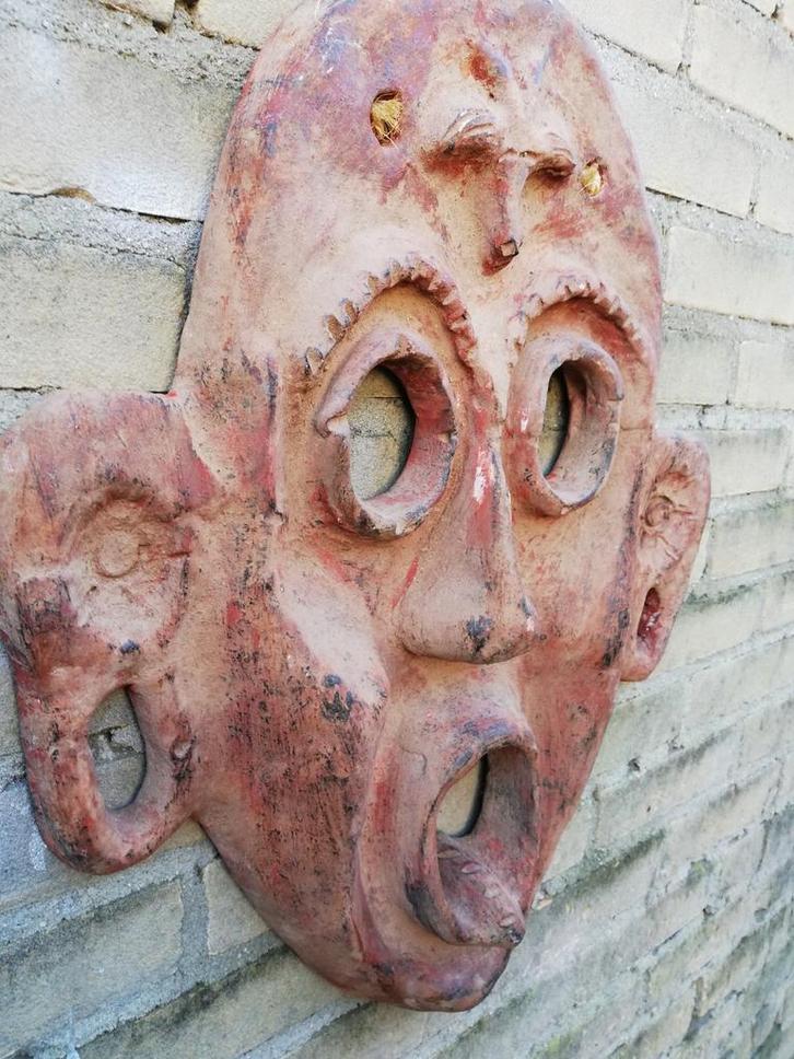 Masker. Terra-cotta. Tanzania? 53/43 cm., Antiek en Kunst, Kunst | Niet-Westerse kunst, Ophalen
