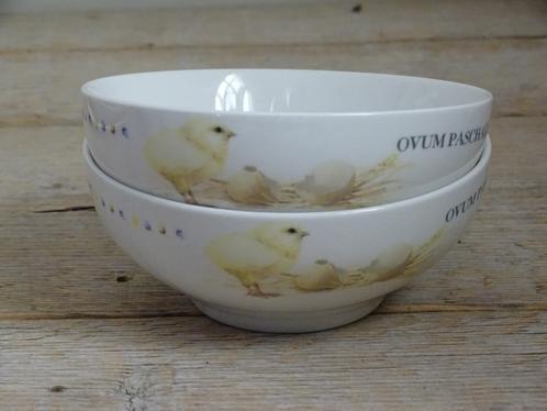2x Schaaltje, Marjolein Bastin PASEN, zo goed als nieuw, Huis en Inrichting, Keuken | Servies, Zo goed als nieuw, Schaal of Schalen