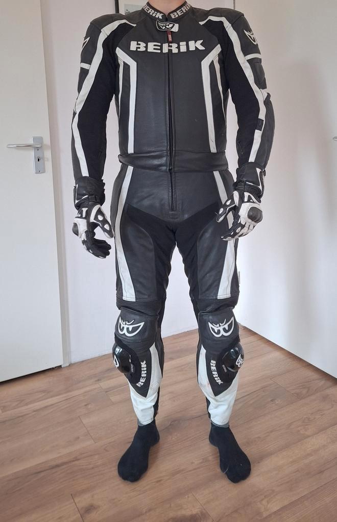Compleet leren motorpak Berik met accessoires, Motoren, Kleding | Motorkleding, Combipak, Tweedehands, Ophalen