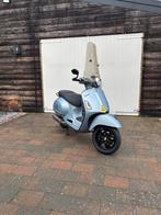 Vespa gts 300 supertech 2021, Fietsen en Brommers, Scooters | Vespa, Ophalen, Overige modellen, Zo goed als nieuw, Benzine