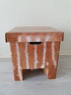 Dutch Design krukje zo goed als nieuw, Huis en Inrichting, Ophalen, Overige materialen, Minder dan 50 cm, Vierkant
