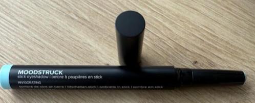 Younique - Oogschaduwstick - Invigrating, Sieraden, Tassen en Uiterlijk, Uiterlijk | Gezichtsverzorging, Zo goed als nieuw, Overige typen