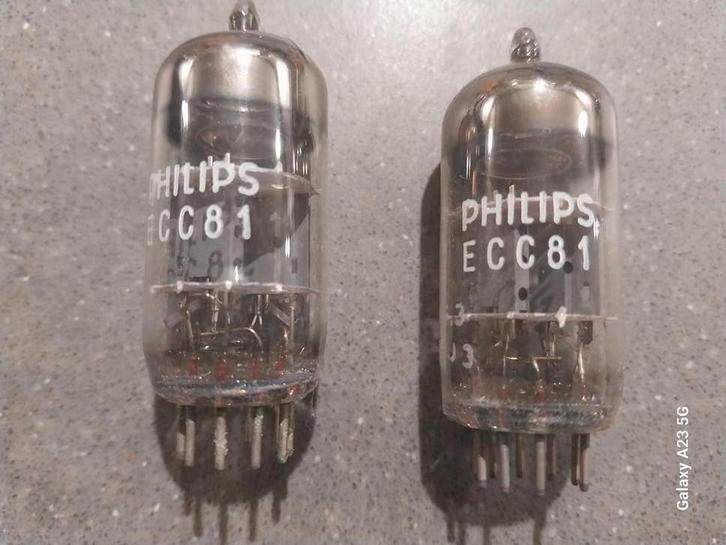 Te koop Philips Miniwatt ECC81 12AT7 NOS., Audio, Tv en Foto, Buizenversterkers, Buis of Buizen, Ophalen of Verzenden
