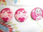 3 buttons mstis xtract meisje, Ophalen of Verzenden, Zo goed als nieuw, Overige onderwerpen, Button