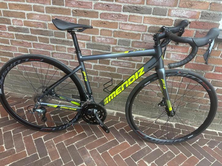 Racefiets Mendiz F4+ – maat M – Shimano Tiagra, Fietsen en Brommers, Fietsen | Racefietsen, Gebruikt, Overige merken, Meer dan 20 versnellingen