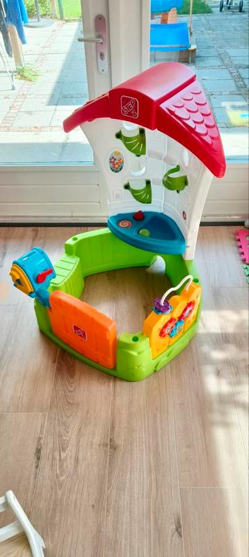 Step2 Speelhuisje met Activiteiten beschikbaar voor biedingen