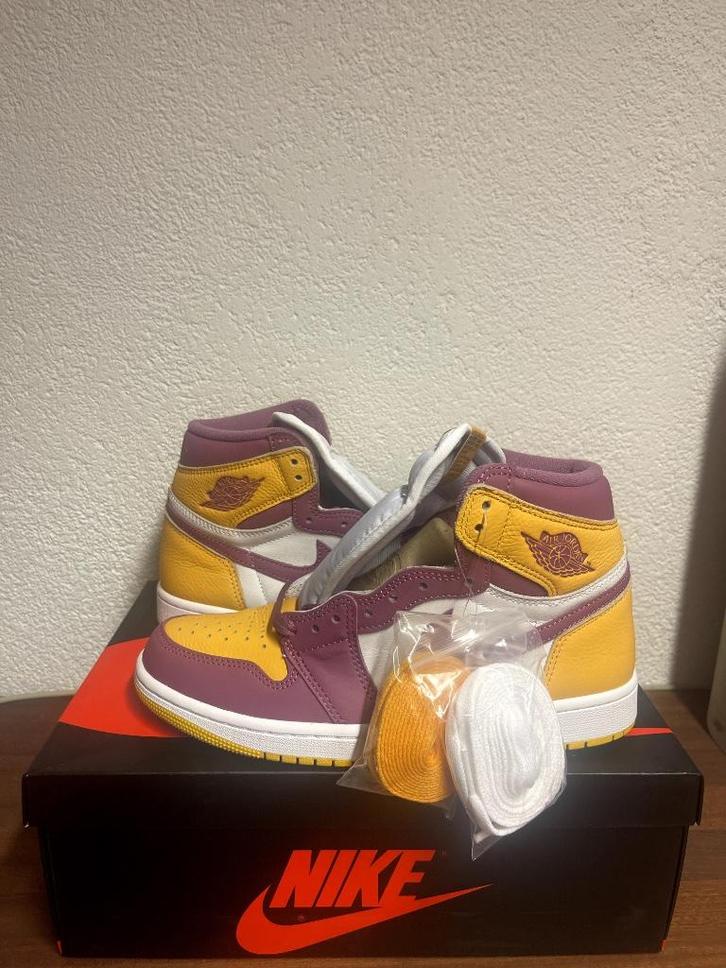 Jordan 1 Retro High OG Brotherhood maat 40, Kleding | Dames, Schoenen, Nieuw, Sneakers of Gympen, Groen, Ophalen of Verzenden