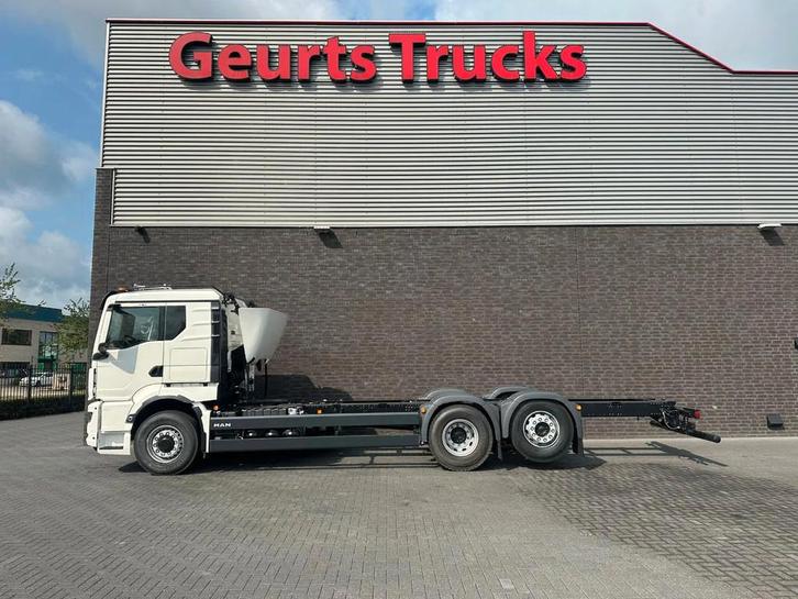 MAN TGS 26.520 6X2H-4 BL CH HYDRO DRIVE CHASSIS CABINE (NIEU, Auto's, Vrachtwagens, Bedrijf, Te koop, ABS, Airconditioning, Centrale vergrendeling