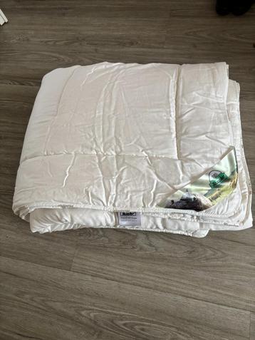 dekbed hele-jaar-door NIEUW  beschikbaar voor biedingen