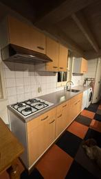 Complete keuken met gaskookplaat, afzuigkap, close-in boiler, Huis en Inrichting, Keuken | Complete keukens, Ophalen, Gebruikt