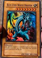 Yu-Gi-Oh! Blue-Eyes White Dragon SKE Old US Print !, Hobby en Vrije tijd, Verzamelkaartspellen | Yu-gi-Oh!, Verzenden, Zo goed als nieuw