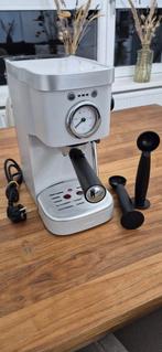 Koffie machine, Witgoed en Apparatuur, Koffiezetapparaten, Espresso apparaat, Gemalen koffie, Ophalen of Verzenden, Zo goed als nieuw