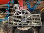 Volvo 240 blokjes grill, Ophalen of Verzenden, Nieuw