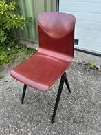 Leuke retro/vintage stoel, Ophalen, Zo goed als nieuw, Rood, Eén