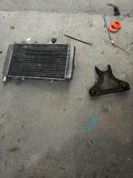 runner 125-180 radiateur met beugel ideaal voor zip frame, Ophalen of Verzenden, Zo goed als nieuw, Benzine, Zip