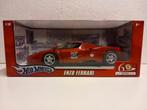 Ferrari ENZO hardtop 60YRS Anniversary Hot Wheels 1:18 KRD, Hobby en Vrije tijd, Modelauto's | 1:18, Ophalen of Verzenden, Zo goed als nieuw