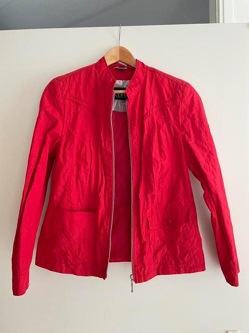Rode zomerjas maat 40, Kleding | Dames, Jassen | Zomer, Zo goed als nieuw, Maat 38/40 (M), Rood, Ophalen of Verzenden
