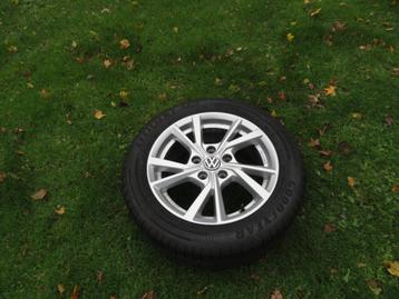 Volkswagen Golf,Caddy,Touran velgen met zomerbanden 16 inch beschikbaar voor biedingen