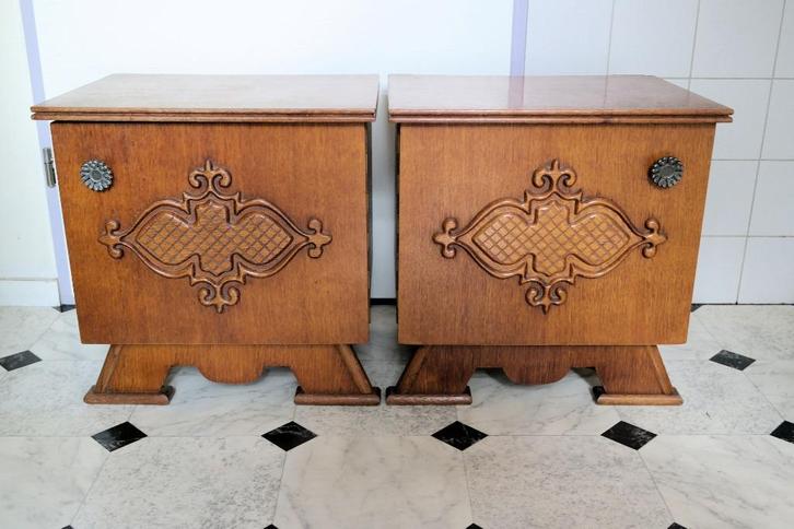 Nachtkastjes retro jaren 50, Huis en Inrichting, Slaapkamer | Nachtkastjes, Gebruikt, Minder dan 55 cm, Minder dan 45 cm, Hout
