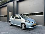 Toyota Aygo 1.0-12V +, 5 deurs, lange APK!, Auto's, Voorwielaandrijving, Gebruikt, 68 pk, Origineel Nederlands