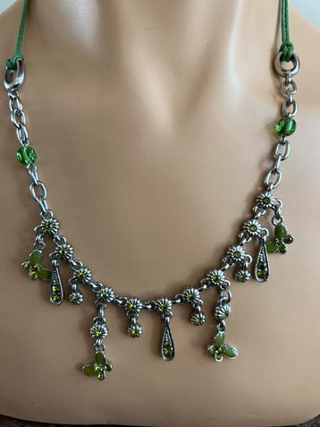 MOOI VINTAGE GROEN / STRASS KETTING VERSTELBAAR beschikbaar voor biedingen
